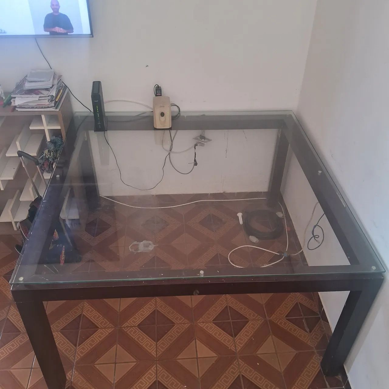 MESA 1X60 , 1X60 ESPESSURA VIDRO 10MM , MESA PESADA .  - Foto 2