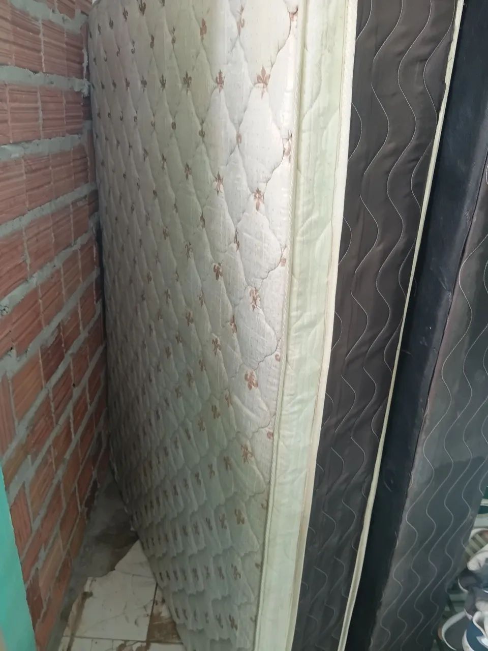 Vendo uma cama boxe semi nova - Foto 4