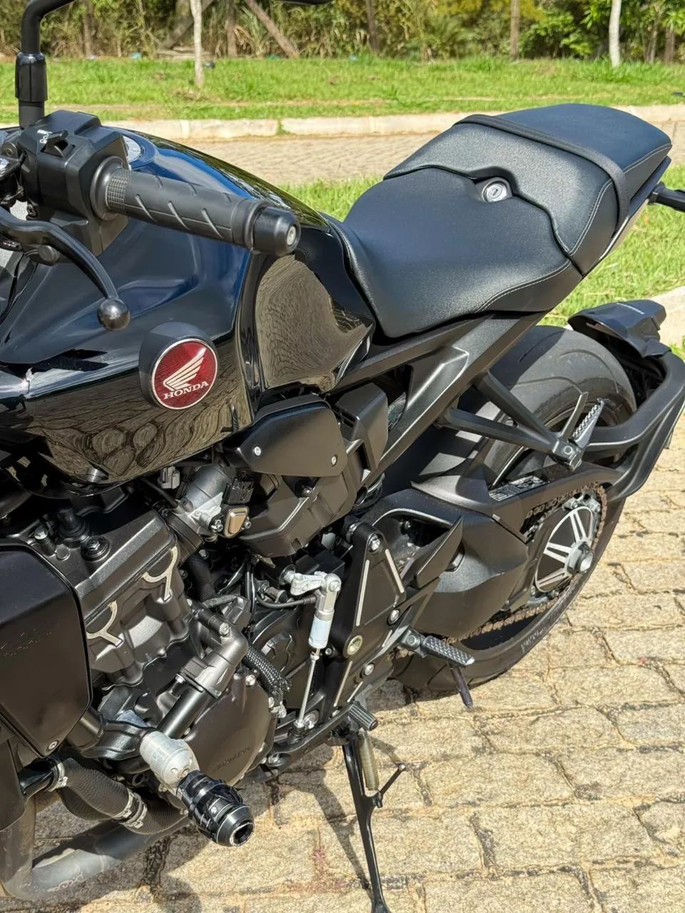 CB 1000R BLACK EDITION - Foto 4