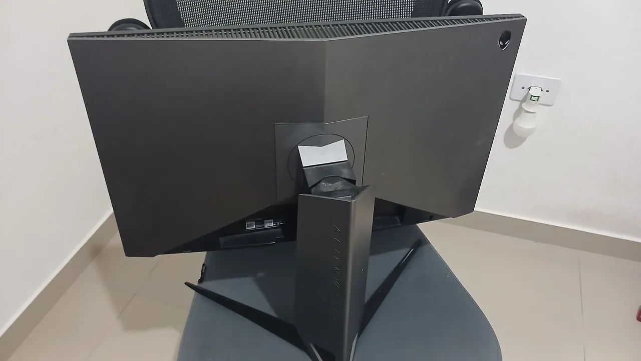 Monitor 25 polegadas, 240hz ALIENWARE - Foto 2