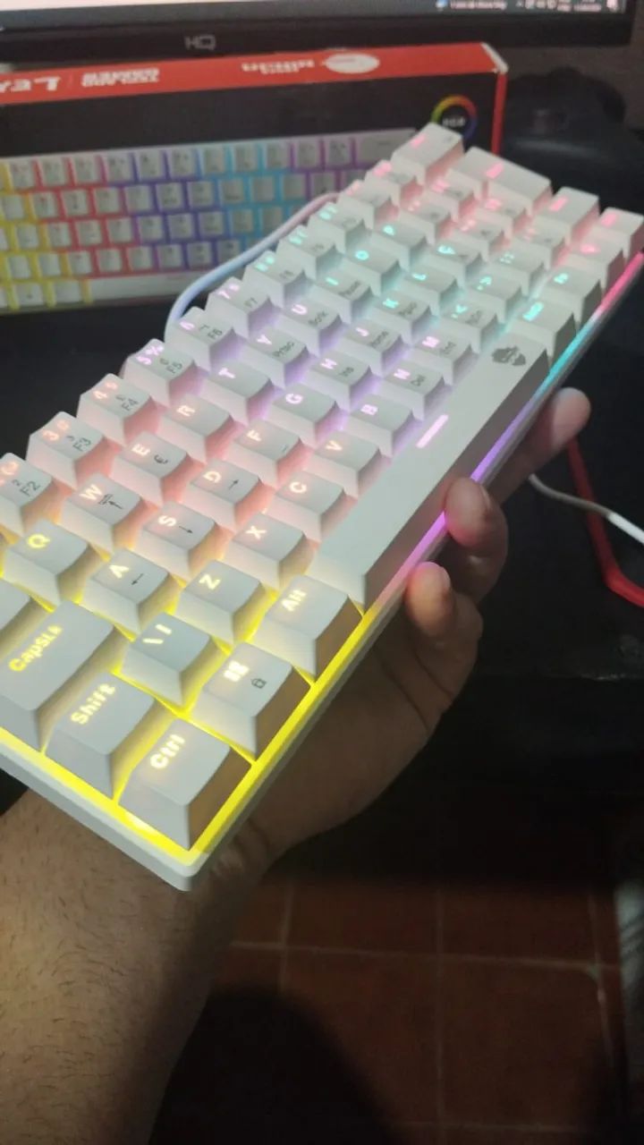 Teclado Mecânico Rgb Usb 60% Branco - Foto 5