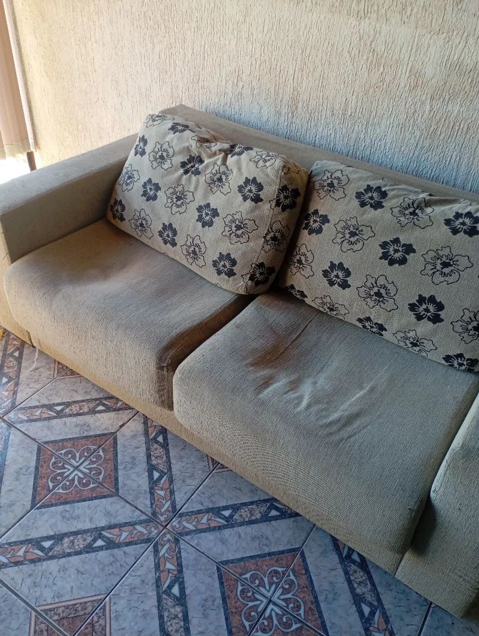 Sofa retrátil usado p reforma