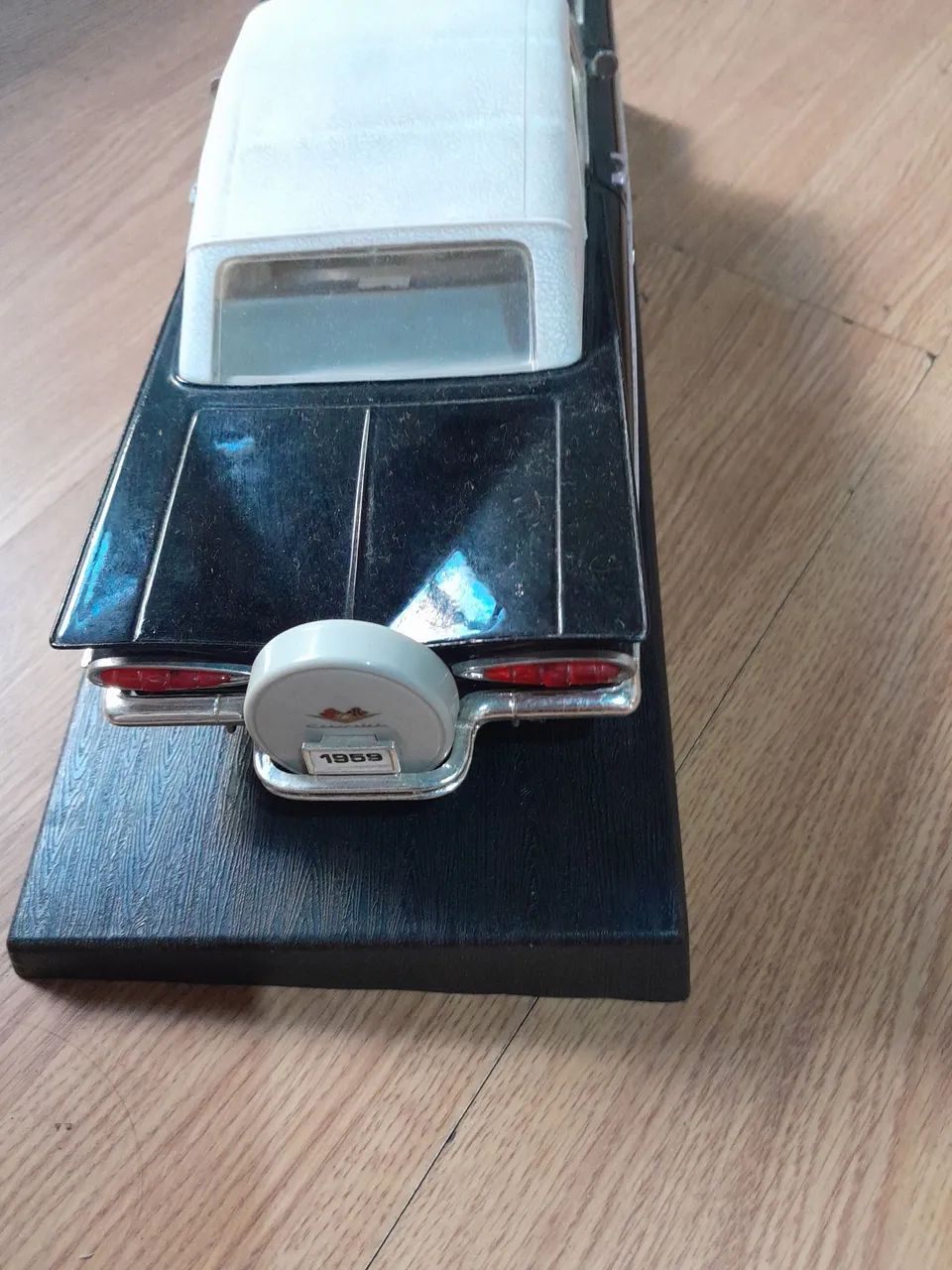 Carrinho colecionavel escala 1:18 - Foto 4