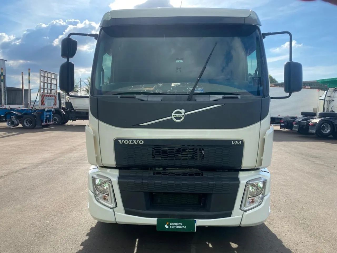 Volvo Vm 330 2021 - Foto 2