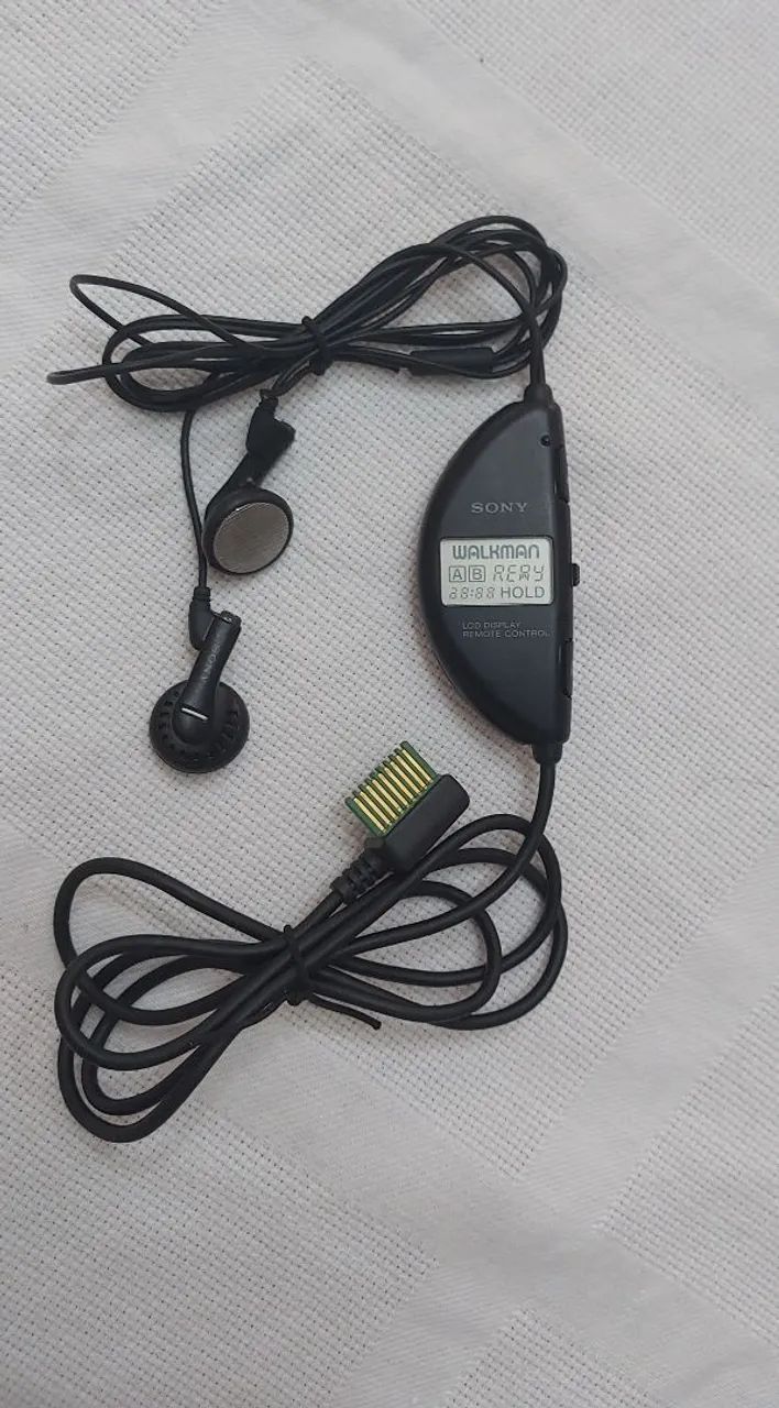 Fone de Ouvidos Para Walkman SONY <br>Valor: R$200,00