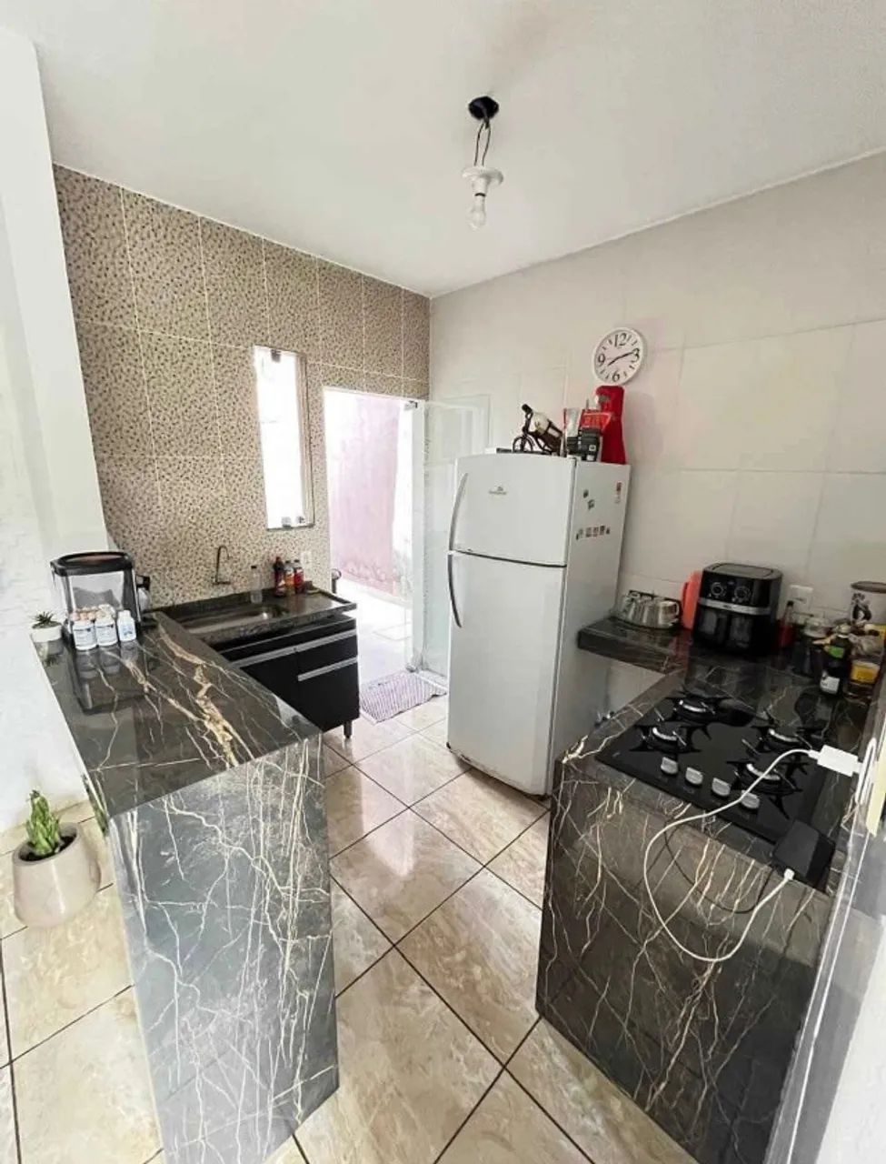 CASA EM NEOPOLIS COM 3 QUARTOS E PISCINA COM AREA GOURMET E CHURRASQUEIRA A VENDA - Foto 5