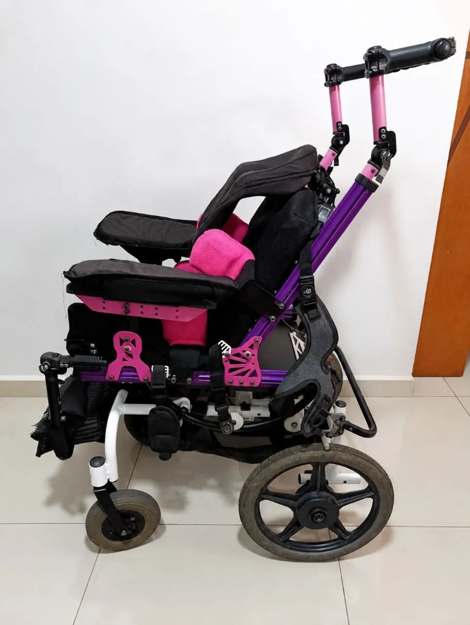 Cadeira de Rodas Postural Infantil ADAPTTE ORTRUS - Foto 2