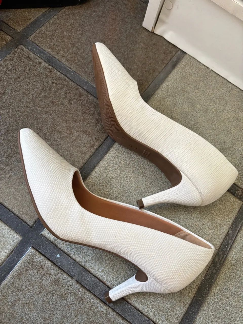 Scarpin Branco 37 - Foto 3