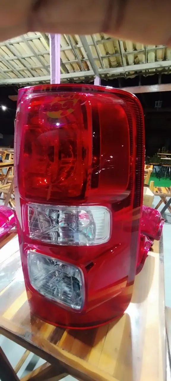 Lanternas S10 ano 2024