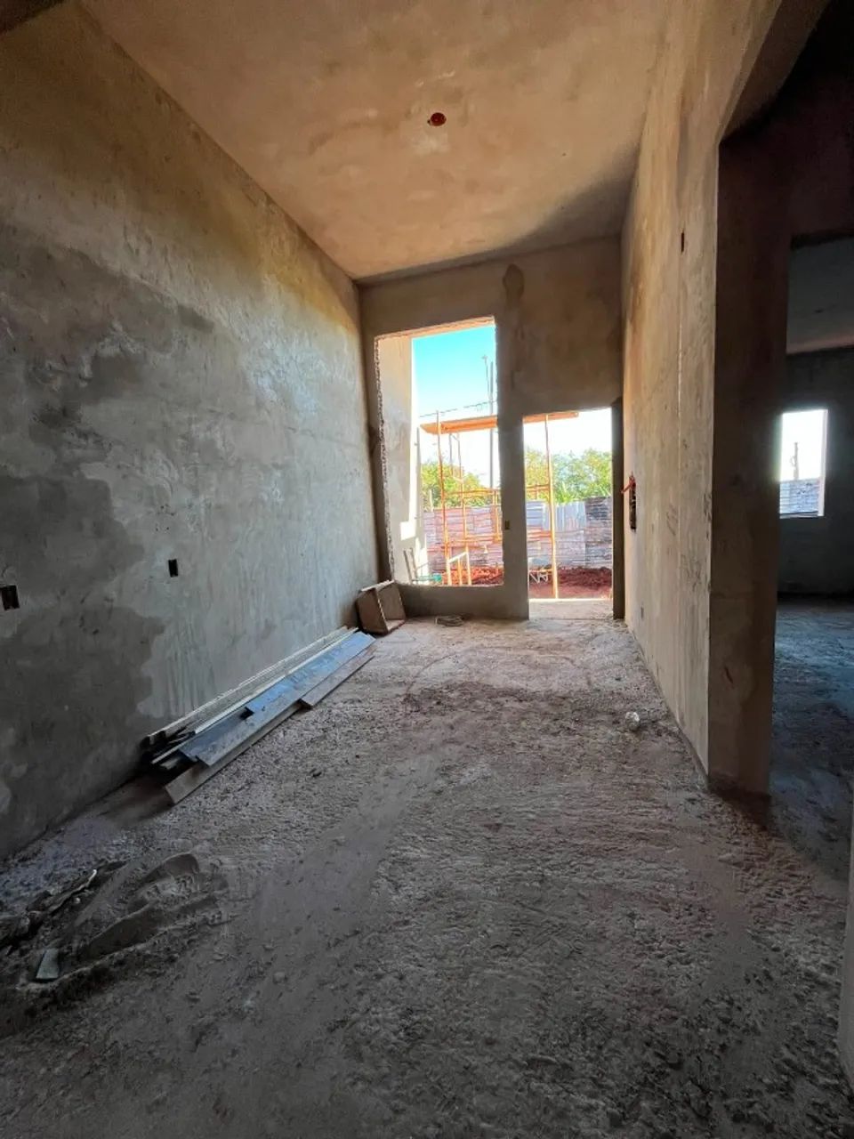 Casa com 03 quartos bairro Esmeralda com valor de entrada parcelado - Foto 2
