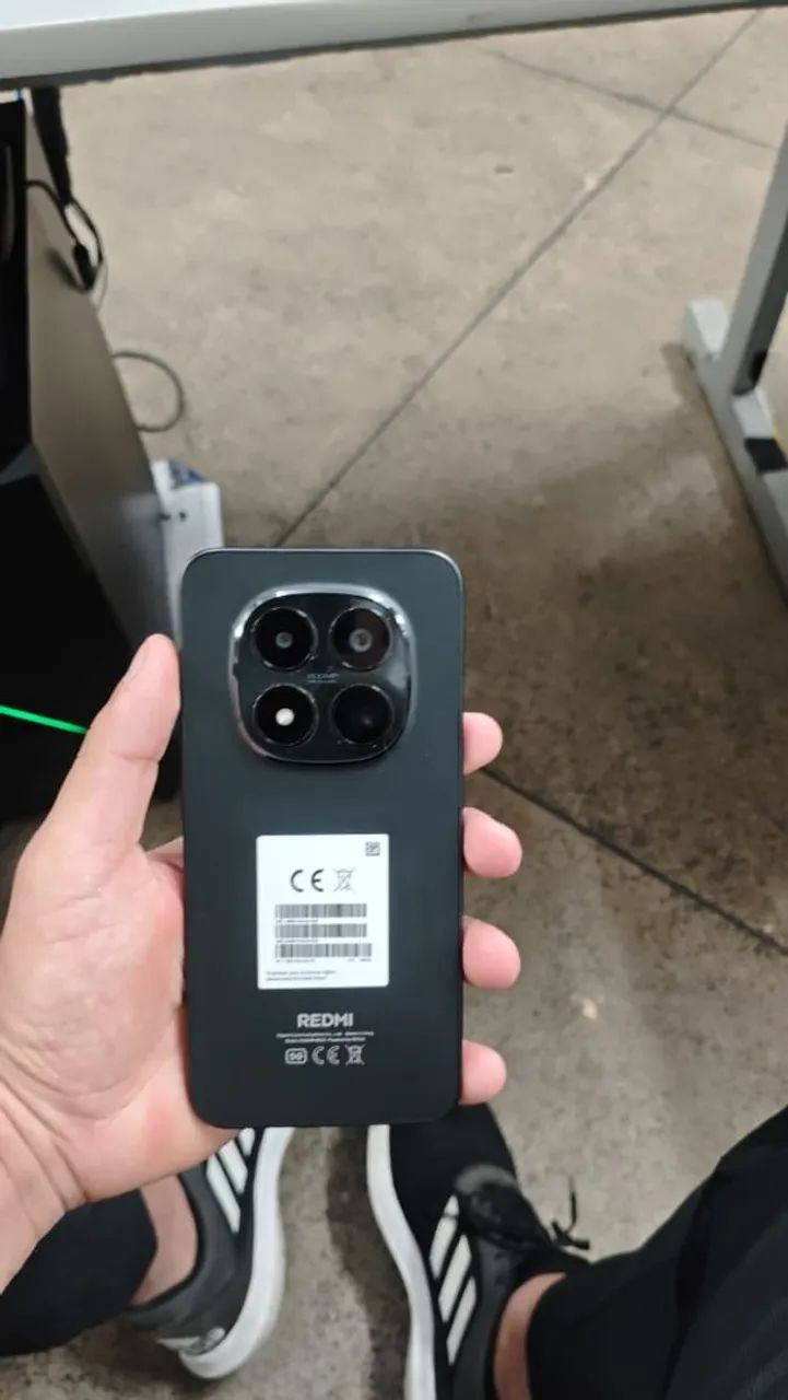 Vendo Redmi Note 15 Pro 5G  - Foto 2