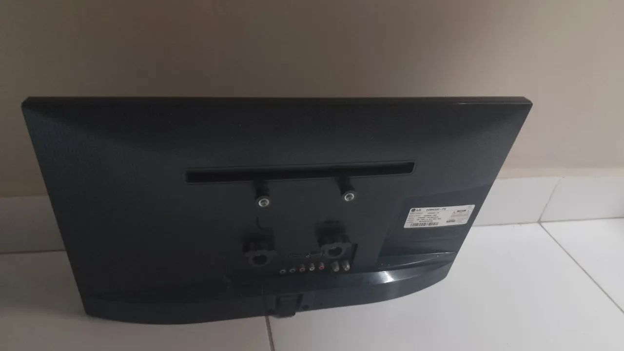 Tv LG 24 polegadas  - Foto 4