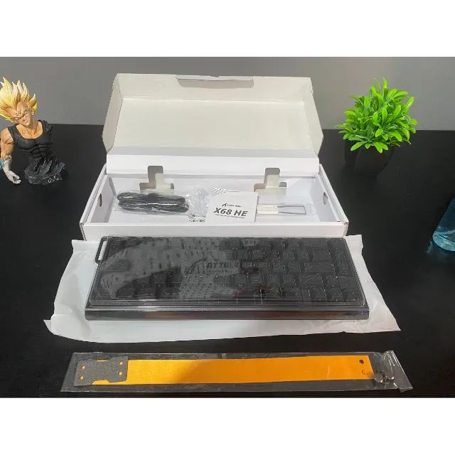 TECLADO GAMER ATTACK SHARK X68HE