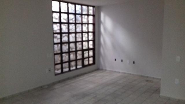 Prédio Comercial com 06 salas na Avenida Tomás Espíndola, Farol - Foto 5