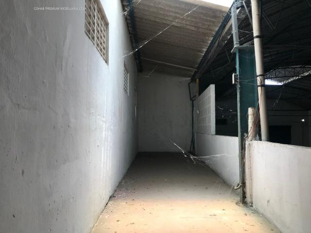 Galpão no bairro industrial, com +-700m² - Foto 11