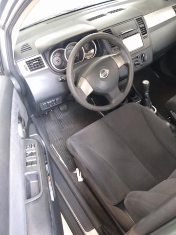 Nissan Tiida Hatch - Foto 9