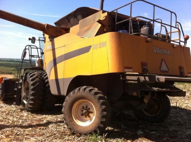 Colheitadeira Valtra 6500 - plataforma de 25 pes - Impecavel!!! - Foto 5