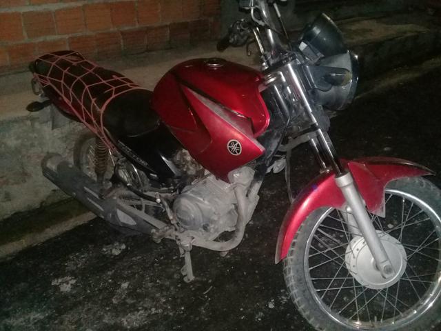 Moto ybr 125