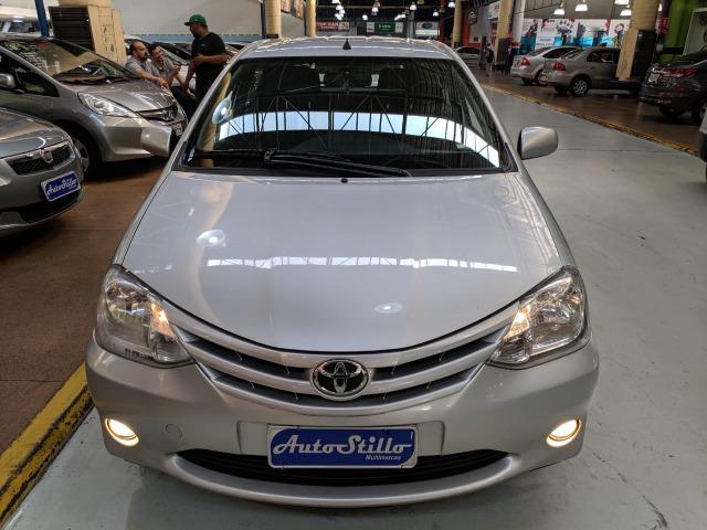 Toyota Etios XS 2013 Prata (Completo / Baixo Km) - Foto 3