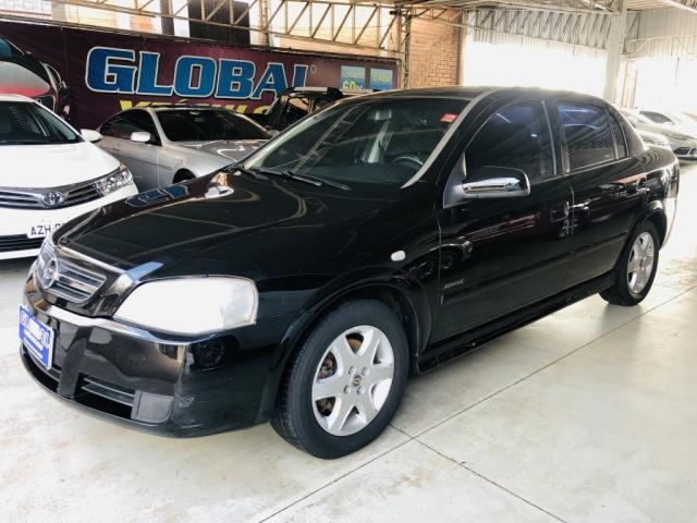 GM - CHEVROLET ASTRA SED. ADVANT. 2.0 8V MPFI FLEXP. 4P - Foto 3