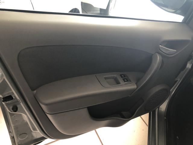 Fiat Pálio 1.0 atracttive completo ano 2013 arbg e ABS - Foto 12