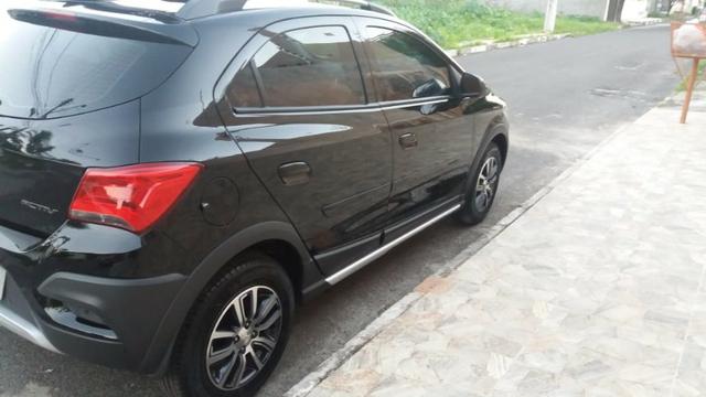 Vendo Onix Activ 1.4 Automático - Foto 7