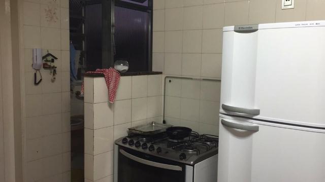 Vendo apartamento Petrópolis no centro da cidade com 03 quartos - Foto 16