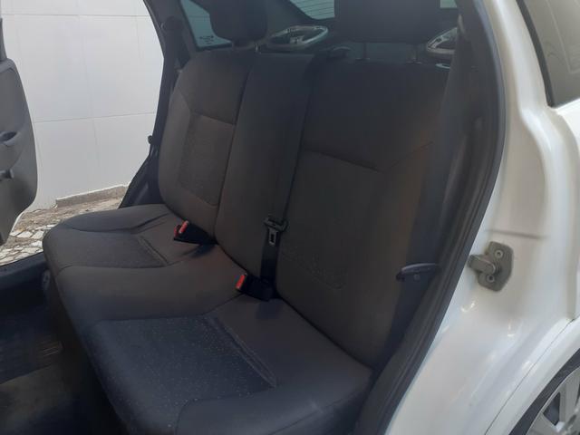 Chevrolet Corsa Sedan Premium 1.4 FLEX/GNV 2009 Completo Novo Pouco Uso - Foto 3