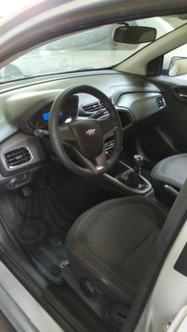 Vende-se ONIX 1.4MT LT 2014/2015 - Foto 2