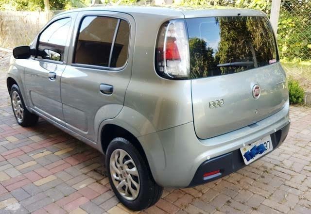 Carro (leia a Discrição)