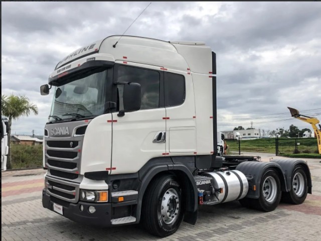 SCANIA R 440 2018 6X4 COM RETARDER