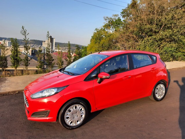 NEW FIESTA 1.6 SE COMPLETO MECÂNICO