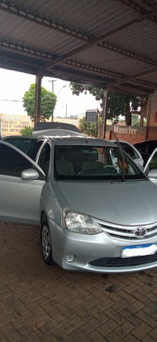 TOYOTA ETIOS XLS 1.5 2013