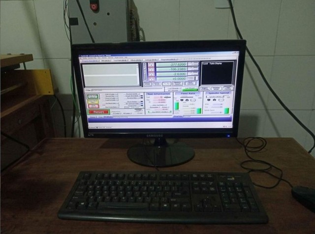 CNC ROUTER Completa (com computador e softwares)