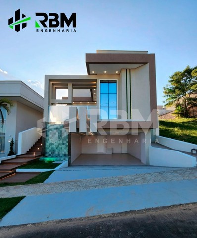 Vendo casa em condomínio fechado padrão A 