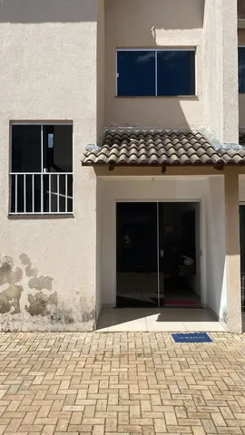 Sobrado na 210 sul. 250mil.