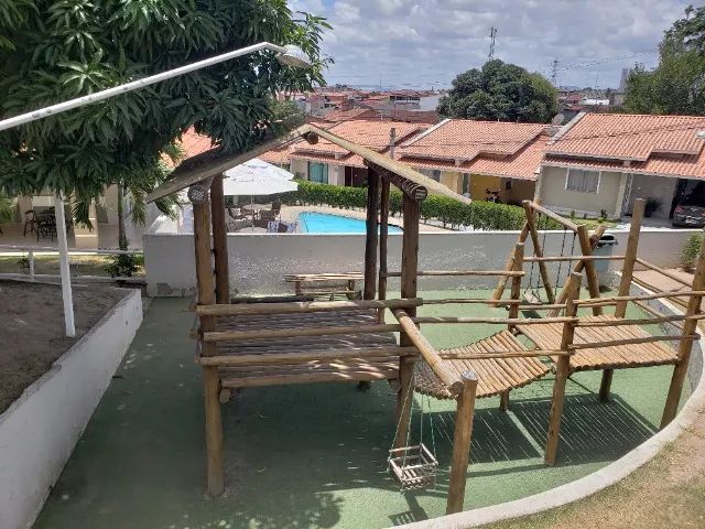 Casa em Condomínio Prímula, Bairro Tomba