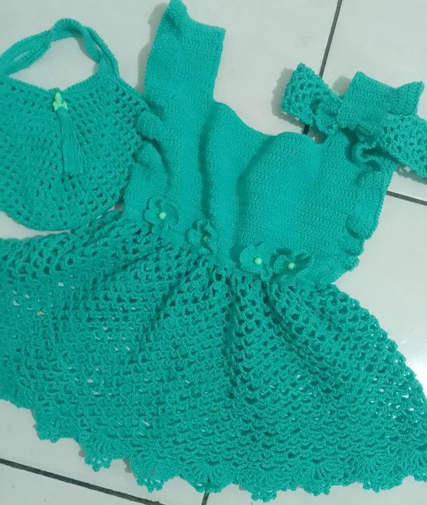 Kit de Vestido de crochê para bebê menina, só pra encomendas 
