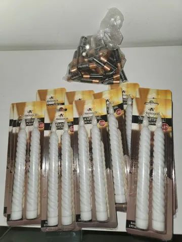 Vendo velas decorativas com pilhas