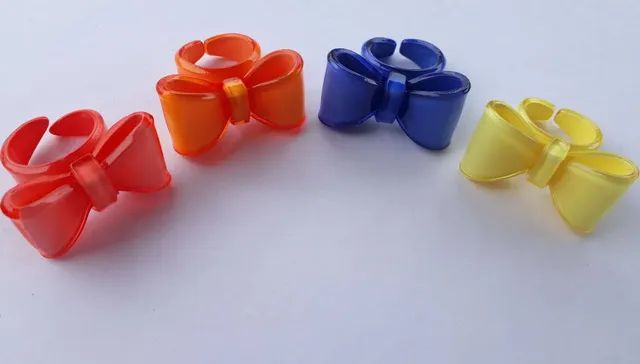 4 Anéis laço de acrílico NOVOS - Foto 2