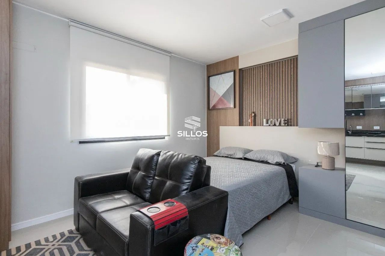 Studio decorado com 1 suíte à venda no Centro de Curitiba