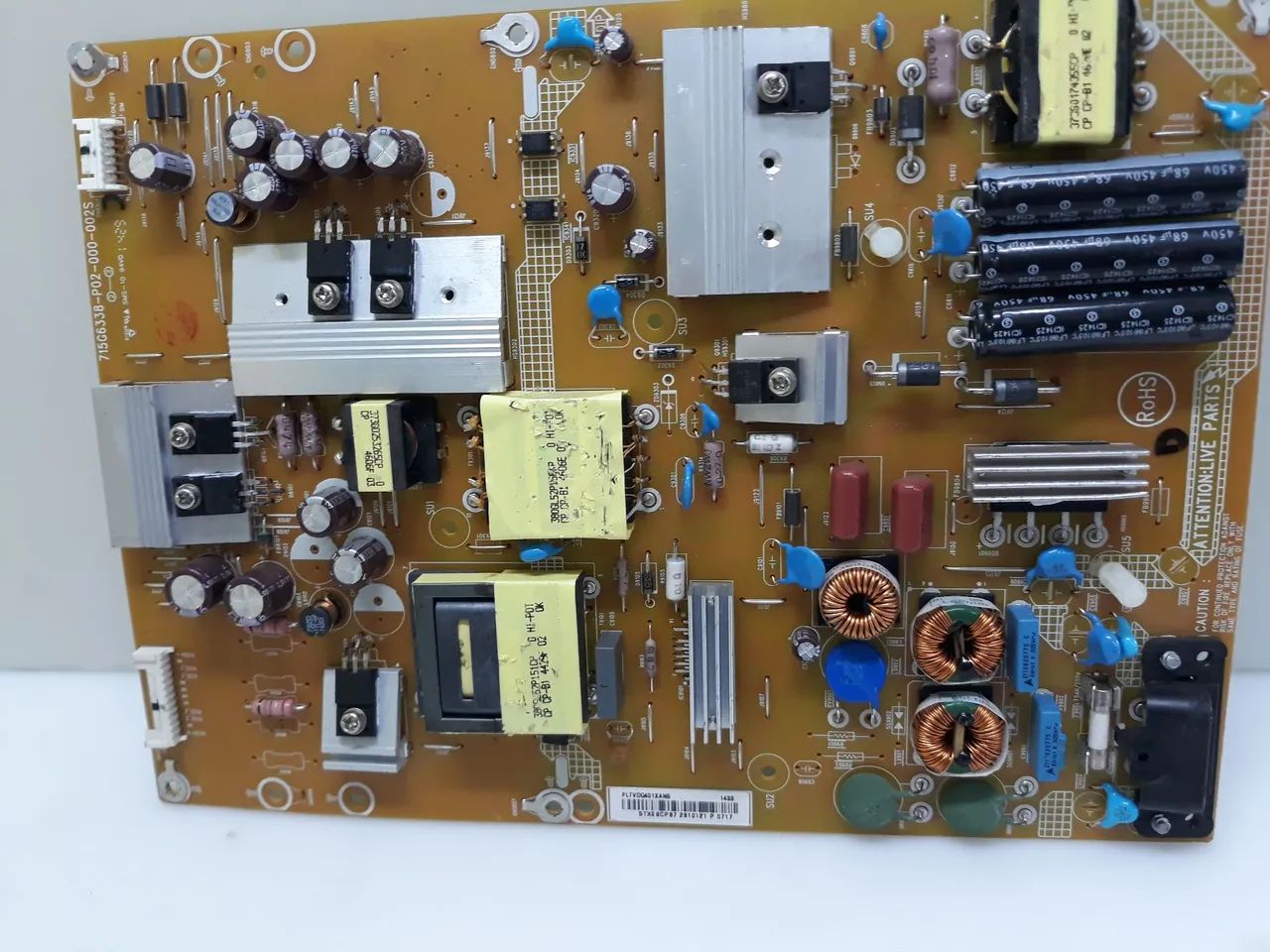 Placa de fonte tv Philips. 47pfg6809/78 usada porém Boa.  - Foto 4