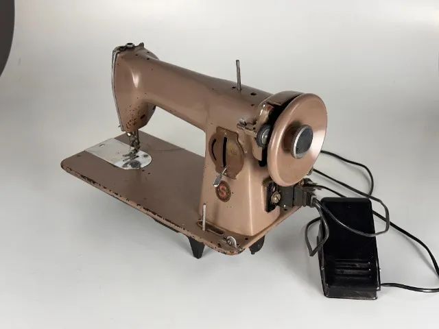 Singer 15C máquina de costura doméstica em ótimo estado! - Foto 4