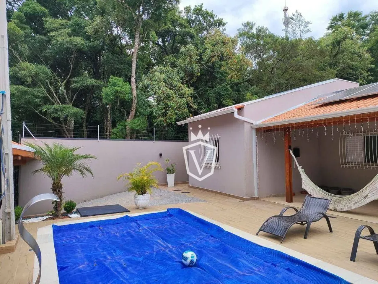 Chácara com 3 dormitórios à venda, 380 m² por R$ 850.000,00 - Parque Iramaia - Campo Limpo