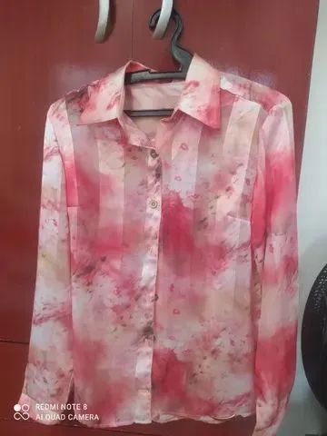Camisa branca e rosa - Foto 3