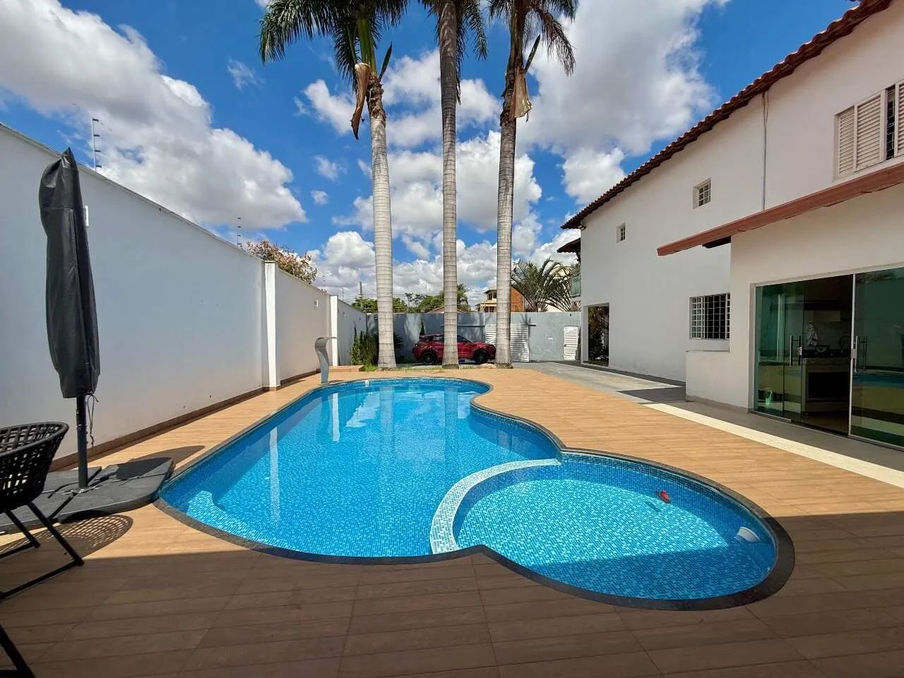 Casa geminada à venda, 4 quartos, 1 suíte, 4 vagas, Trevo - Belo Horizonte/MG