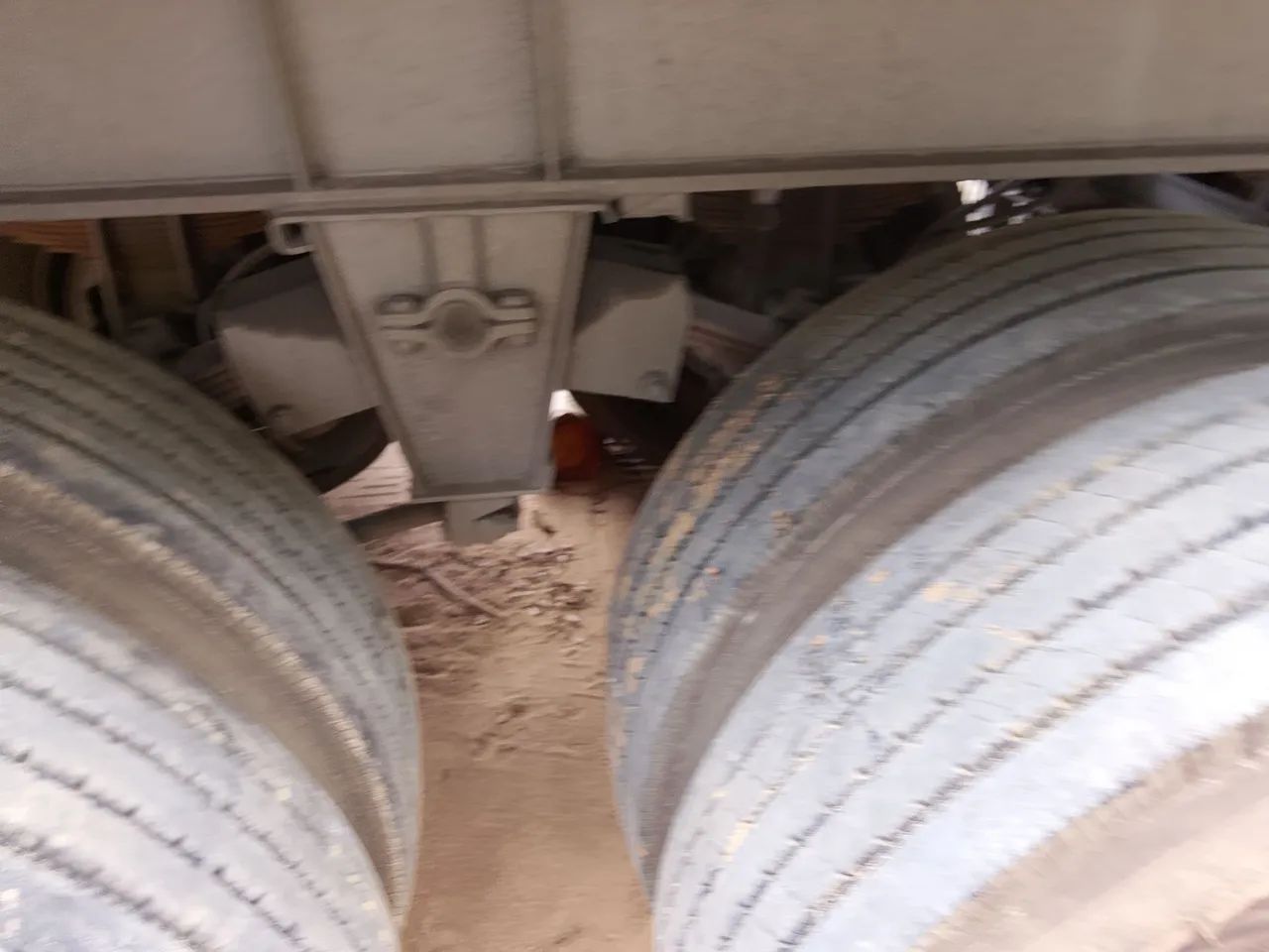 Carreta guerra 13.5 ano 2005 sem pneus  - Foto 8