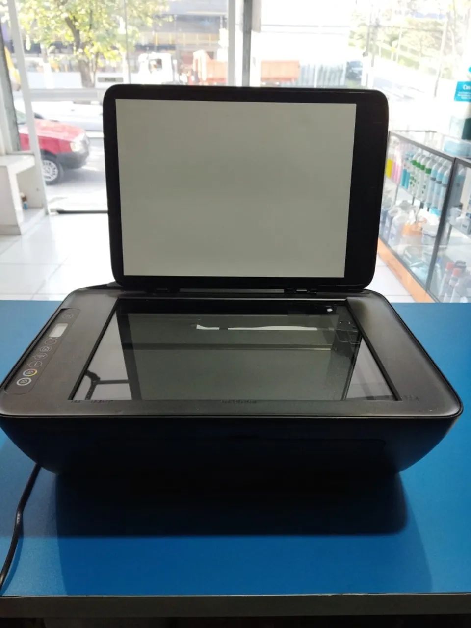 Impressora HP DeskJet Ink Advantage 2774 - Foto 2