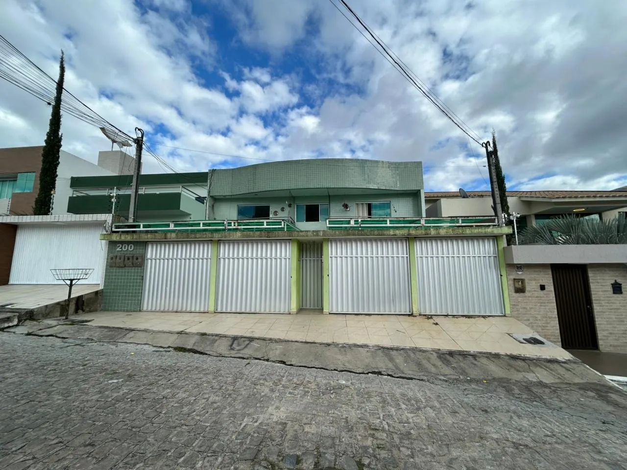 LOCAÇÃO APARTAMENTO 3 QUARTOS BAIRRO UNIVERSITÁRIO CARUARU