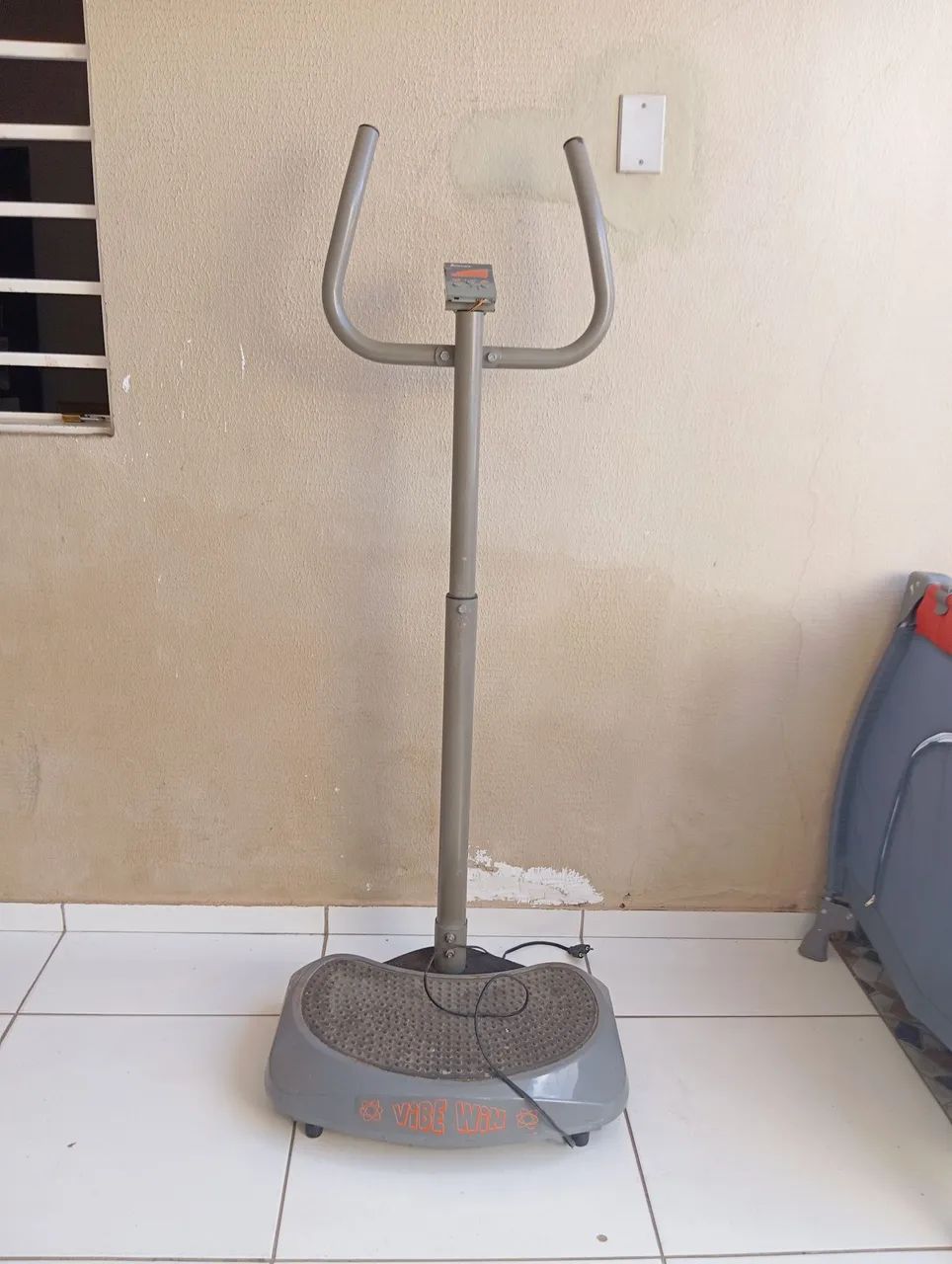 Aparelho de Ginástica Vibratório Vibe Win